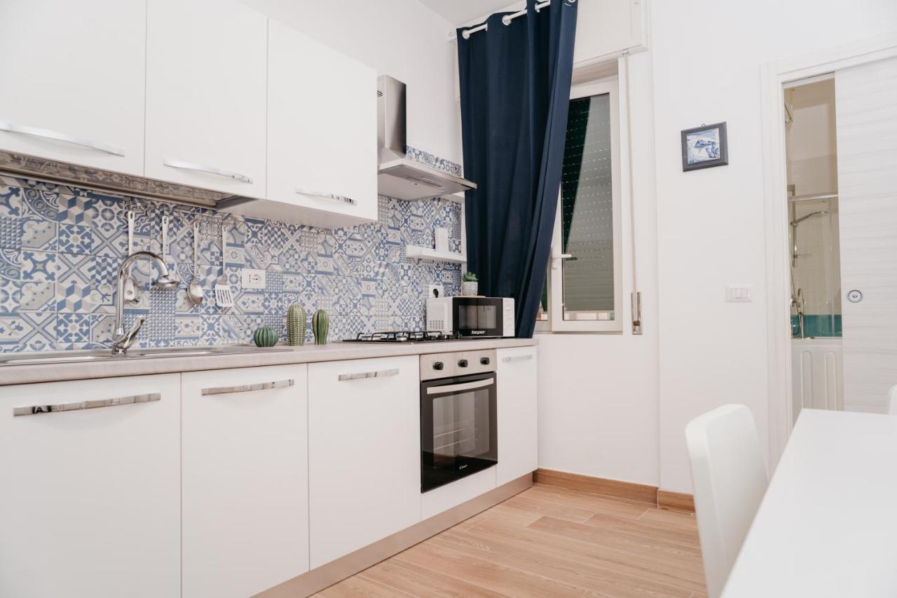 Brombeis Fantastica By Casa Napoletana - Town Center Apartment Naples Exterior photo
